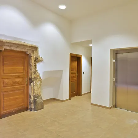 Old Town Boutique Apartment *