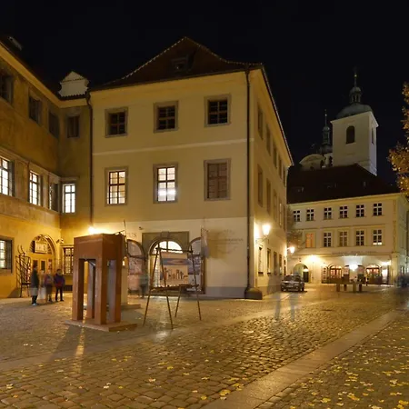 Old Town Boutique * פראג