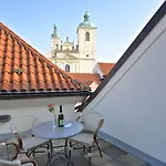 Old Town Boutique Daire Prag